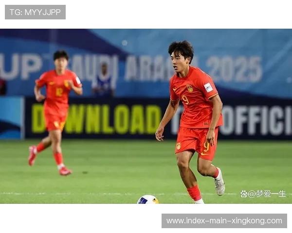 中国17岁新星留洋法甲!魏祥鑫:每天苦练射门与传中 中国17岁新星留洋法甲!魏祥鑫:每天苦练射门与传中