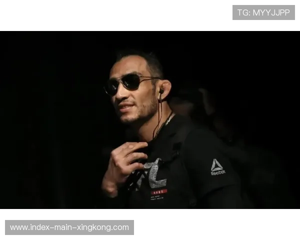 MMA 拳王赛中突然弃权：真相曝光