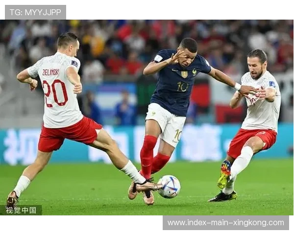 姆巴佩连续加速送出致命突破,法国锋线无人能挡 姆巴佩连续加速送出致命突破,法国锋线无人能挡