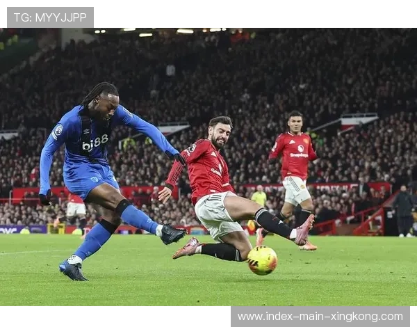 曼联边路连线奏效,战术执行得到肯定