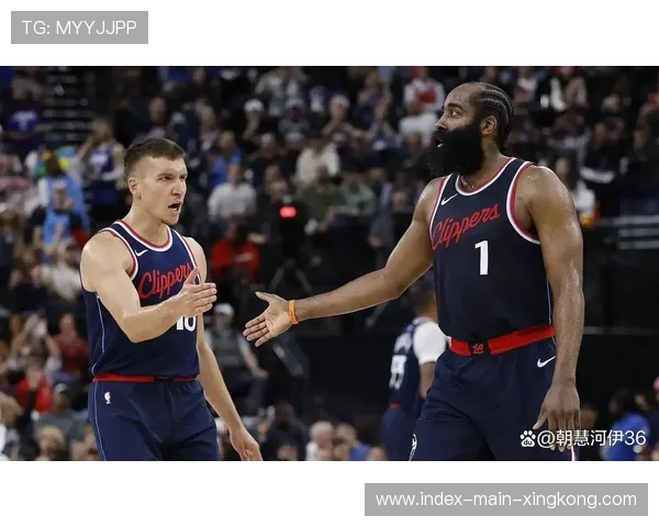 快船防守轮转更加紧密